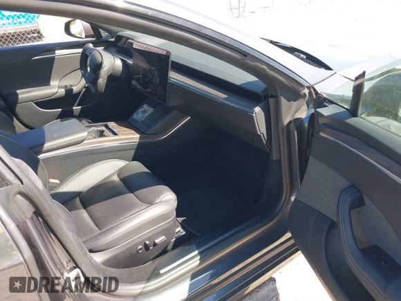 2021 Tesla Model S Plaid с VIN 5YJSA1E61MF435321, выставлен на аукционе IAAI как лот 41832006 с пробегом 23 361 миль миль и . История ставок и продаж доступна на DreamBid. Изображение 5.