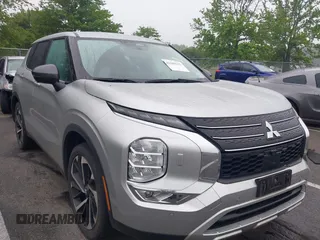 2022 Mitsubishi Outlander SE with VIN JA4J4UA82NZ068561, listed as a IAAI auction lot 42440352 with 57,900 mi miles and . Bid and sale history available at DreamBid. Image 1.