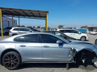 2019 Porsche Panamera with VIN WP0AA2A76KL100470, listed as a IAAI auction lot 41871436 with 48,650 mi miles and . Bid and sale history available at DreamBid. Image 14.