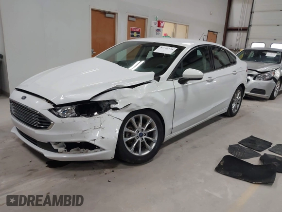 2017 Ford Fusion SE with VIN 3FA6P0H7XHR355914, listed as a IAAI auction lot 41983458 with 118,403 mi miles. Bid and sale history available at carsss.com. Image 2.