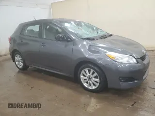 2011 Toyota Matrix z VIN 2T1KU4EE9BC680160, wystawiony jako Copart lot #50190875 z przebiegiem 115 747 mil mil oraz Czysty tytuł • Clean title. Historia ofert i sprzedaży dostępna na DreamBid. Obrazek 4.