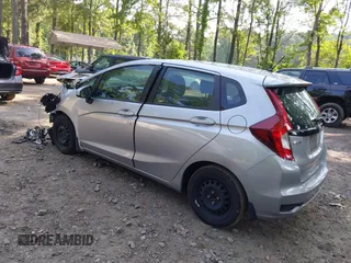 2020 Honda Fit LX z VIN 3HGGK5H47LM717334, wystawiony jako IAAI lot #42574053 z przebiegiem 81 279 mil mil oraz . Historia ofert i sprzedaży dostępna na DreamBid. Obrazek 3.