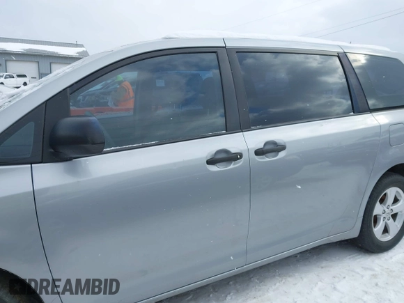 2012 Toyota Sienna with VIN 5TDZK3DC6CS277471, listed as a IAAI auction lot 41326894 with 0 mi miles. Bid and sale history available at carsss.com. Image 14.