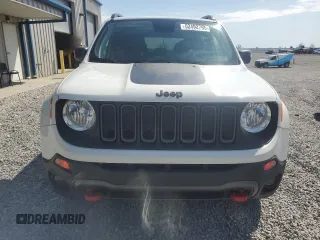 2018 Jeep Renegade Trailhawk with VIN ZACCJBCB2JPG87075, listed as a Copart auction lot 52492795 with 127,596 mi miles and Salvage title. Bid and sale history available at DreamBid. Image 5.