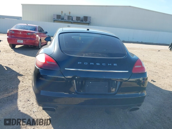 2012 Porsche Panamera с VIN WP0AA2A76CL018823, выставлен на аукционе IAAI как лот 41029754 с пробегом 120 261 миль миль и . История ставок и продаж доступна на DreamBid. Изображение 16.
