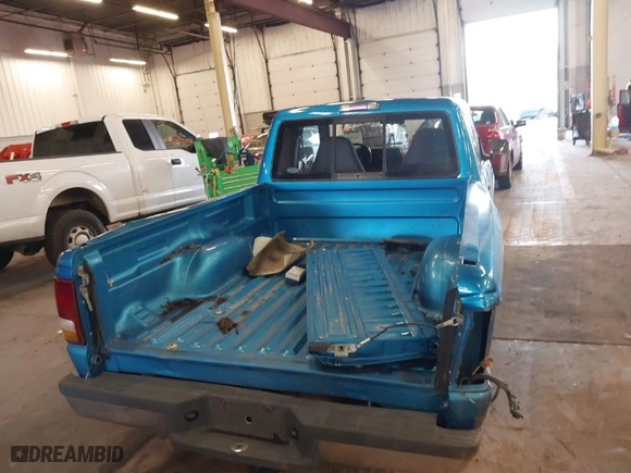 1994 Ford Ranger Splash with VIN 1FTCR15X9RPB31740, listed as a IAAI auction lot 41013596 with 52,610 mi miles. Bid and sale history available at carsss.com. Image 16.