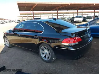 2008 BMW 7 Series 750Li with VIN WBAHN835X8DT83280, listed as a IAAI auction lot 41735528 with 103,464 mi miles. Bid and sale history available at carsss.com. Image 3.