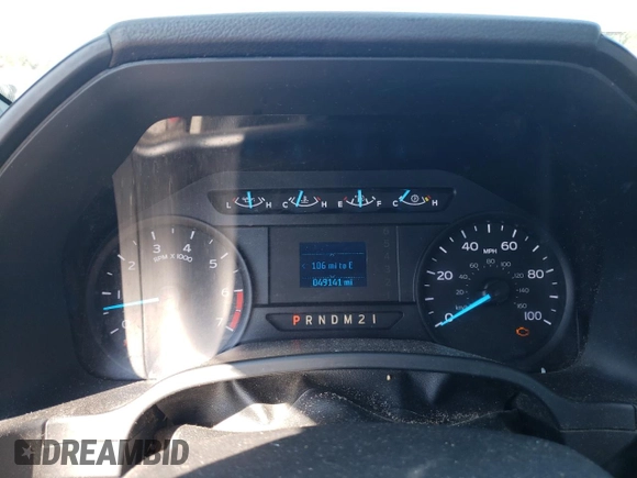 2018 Ford F-250 XL z VIN 1FTBF2A60JEB43301, wystawiony jako Copart lot #72431894 z przebiegiem 49 141 mil mil oraz Czysty tytuł • Clean title. Historia ofert i sprzedaży dostępna na DreamBid. Obrazek 9.