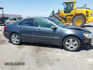 2005 Acura RL with VIN JH4KB16505C012679, listed as a IAAI auction lot 41976411 with 103,342 mi miles and . Bid and sale history available at DreamBid. Image 14.