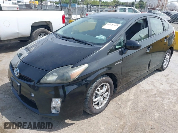 2010 Toyota Prius II with VIN JTDKN3DU1A0208043, listed as a IAAI auction lot 42127145 with 267,194 mi miles. Bid and sale history available at carsss.com. Image 2.
