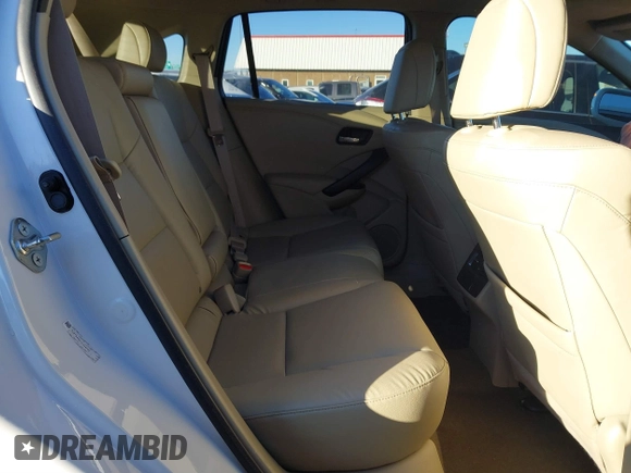 2018 Acura RDX with VIN 5J8TB4H37JL024729, listed as a IAAI auction lot 41247986 with 107,456 mi miles. Bid and sale history available at carsss.com. Image 8.