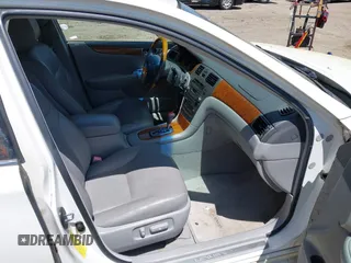 2005 Lexus ES 350 with VIN JTHBA30GX55134172, listed as a IAAI auction lot 42781364 with 292,824 mi miles and . Bid and sale history available at DreamBid. Image 5.