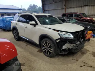 2023 Nissan Pathfinder Platinum z VIN 5N1DR3DH2PC254760, wystawiony jako Copart lot #55861115 z przebiegiem 20 265 mil mil oraz Szkoda całkowita • Salvage title. Historia ofert i sprzedaży dostępna na DreamBid. Obrazek 4.