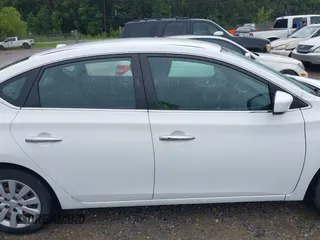 2017 Nissan Sentra SV с VIN 3N1AB7AP1HY296038, выставлен на аукционе IAAI как лот 42607101 с пробегом 72 460 миль миль и . История ставок и продаж доступна на DreamBid. Изображение 14.