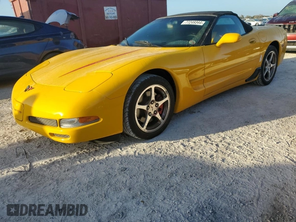 2004 Chevrolet Corvette with VIN 1G1YY32G045126125, listed as a Copart auction lot 77249344 with 12,493 mi miles and Salvage Title. Bid and sale history available at carsss.com. Image 1.