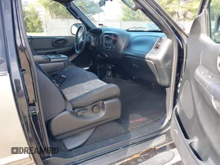 2003 Ford F-150 XL with VIN 1FTRX18L53NB01663, listed as a IAAI auction lot 41887655 with 177,914 mi miles. Bid and sale history available at carsss.com. Image 5.