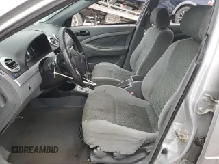 2005 Suzuki Reno S z VIN KL5JD66Z85K174255, wystawiony jako Copart lot #46405825 z przebiegiem 135 694 mil mil oraz Szkody całkowita. Historia ofert i sprzedaży dostępna na DreamBid. Obrazek 7.
