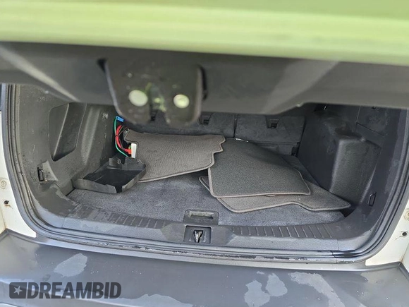 2015 Ford Escape SE with VIN 1FMCU9GX9FUB13662, listed as a IAAI auction lot 42279727 with 73,742 mi miles and . Bid and sale history available at DreamBid. Image 12.