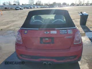 2015 MINI Convertible S с VIN WMWZP3C57FT299177, выставлен на аукционе Copart как лот 43277825 с пробегом 79 454 миль миль и Списание • Salvage title. История ставок и продаж доступна на DreamBid. Изображение 6.