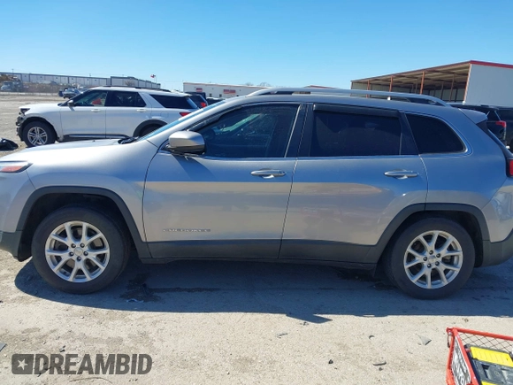 2016 Jeep Cherokee 75th Anniversary with VIN 1C4PJLCB1GW217638, listed as a IAAI auction lot 41689623 with 124,630 mi miles and . Bid and sale history available at DreamBid. Image 14.