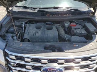 2017 Ford Explorer XLT z VIN 1FM5K8DH4HGD75290, wystawiony jako Copart lot #56290465 z przebiegiem 75 910 mil mil oraz Szkoda całkowita • Salvage title. Historia ofert i sprzedaży dostępna na DreamBid. Obrazek 12.