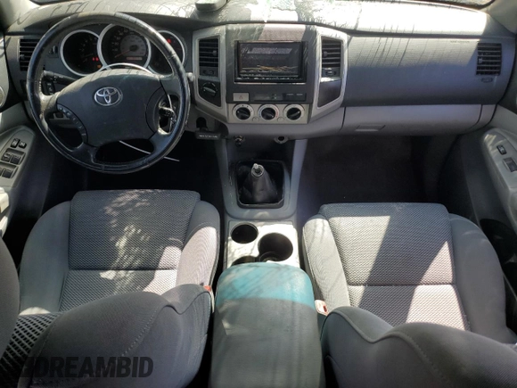 2006 Toyota Tacoma z VIN 5TELU42N66Z227509, wystawiony jako Copart lot #52991225 z przebiegiem 165 769 mil mil oraz Szkoda całkowita • Salvage title. Historia ofert i sprzedaży dostępna na DreamBid. Obrazek 8.