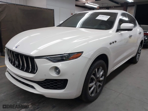 2020 Maserati Levante S with VIN ZN661YUA2LX344769, listed as a IAAI auction lot 41581104 with NaN miles. Bid and sale history available at carsss.com. Image 18.