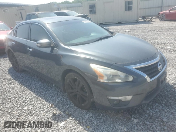 2013 Nissan Altima SV z VIN 1N4BL3AP6DC118822, wystawiony jako Copart lot #63930565 z przebiegiem 196 954 mil mil oraz Czysty tytuł • Clean title. Historia ofert i sprzedaży dostępna na DreamBid. Obrazek 4.