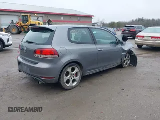 2010 Volkswagen GTI z VIN WVWED7AJ2AW140267, wystawiony jako IAAI lot #41923595 z przebiegiem 154 838 mil mil oraz . Historia ofert i sprzedaży dostępna na DreamBid. Obrazek 4.