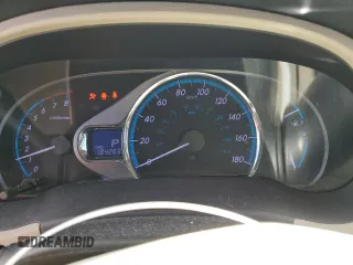 2012 Toyota Sienna XLE with VIN 5TDDK3DCXCS047104, listed as a Copart auction lot 53521335 with 184,269 mi miles and Clean Title. Bid and sale history available at DreamBid. Image 9.