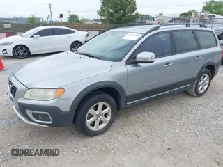 2008 Volvo XC70 with VIN YV4BZ982181011617, listed as a IAAI auction lot 42355200 with Not provided miles and . Bid and sale history available at DreamBid. Image 2.