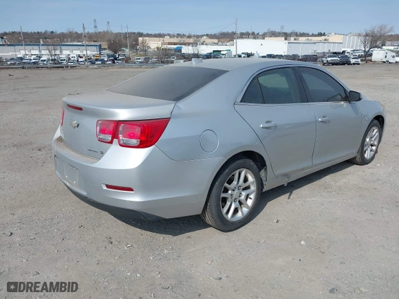 2013 Chevrolet Malibu ECO with VIN 1G11F5RR4DF118193, listed as a IAAI auction lot 41784921 with 39,097 mi miles. Bid and sale history available at carsss.com. Image 4.