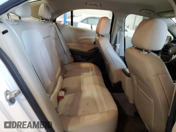 2015 Chevrolet Malibu LT with VIN 1G11C5SL2FF135592, listed as a Copart auction lot 53901415 with 231,300 mi miles and Clean Title. Bid and sale history available at DreamBid. Image 10.