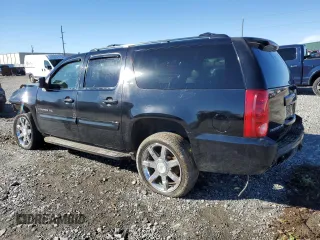 2007 GMC Yukon XL SLT with VIN 1GKFC16047J167680, listed as a Copart auction lot 88666585 with 0 mi miles and Salvage Title. Bid and sale history available at carsss.com. Image 2.