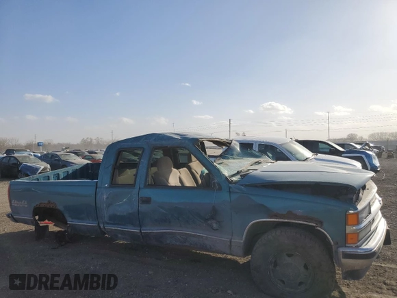 1997 Chevrolet Silverado 1500 with VIN 2GCEK19R2V1229234, listed as a Copart auction lot 47044425 with 196,943 mi miles and Salvage Title. Bid and sale history available at DreamBid. Image 4.