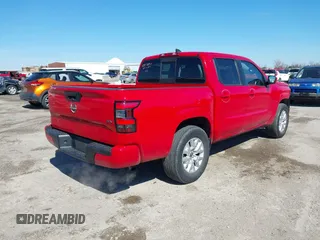 2022 Nissan Frontier SV z VIN 1N6ED1EJ3NN612086, wystawiony jako IAAI lot #41603542 z przebiegiem 65 797 mil mil oraz . Historia ofert i sprzedaży dostępna na DreamBid. Obrazek 4.
