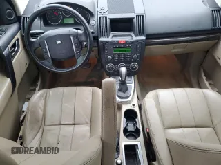 2012 Land Rover LR2 HSE z VIN SALFR2BN2CH317216, wystawiony jako Copart lot #82558224 z przebiegiem 124 372 mil mil oraz Szkoda całkowita • Salvage title. Historia ofert i sprzedaży dostępna na DreamBid. Obrazek 8.