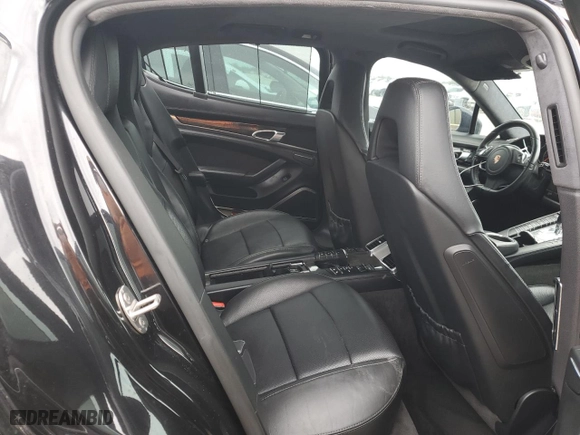 2012 Porsche Panamera Turbo with VIN WP0AC2A77CL090348, listed as a Copart auction lot 78718204 with 0 mi miles and Salvage Title. Bid and sale history available at carsss.com. Image 10.