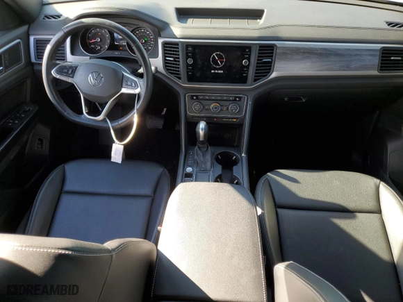 2020 Volkswagen Atlas Cross Sport 3.6L V6 SE w/Technology with VIN 1V2YE2CA8LC230925, listed as a Copart auction lot 71961334 with 30,523 mi miles and Salvage Title. Bid and sale history available at carsss.com. Image 8.