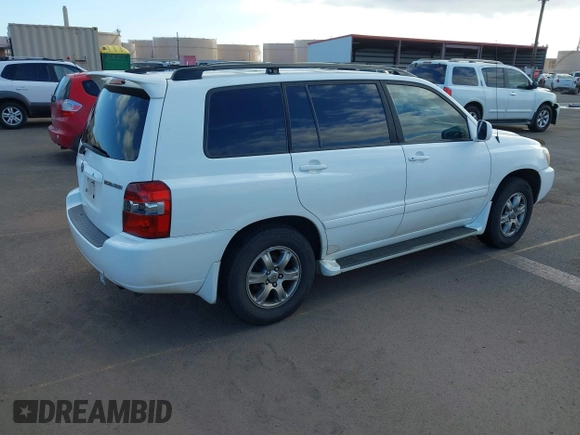 2005 Toyota Highlander z VIN JTEEP21A550090205, wystawiony jako IAAI lot #41611463 z przebiegiem 158 137 mil mil oraz . Historia ofert i sprzedaży dostępna na DreamBid. Obrazek 4.