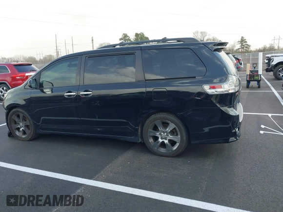 2015 Toyota Sienna SE with VIN 5TDXK3DC3FS534713, listed as a IAAI auction lot 41813651 with 200,030 mi miles and . Bid and sale history available at DreamBid. Image 14.