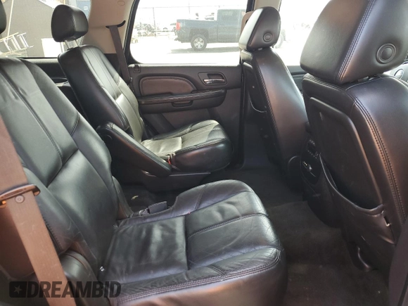 2007 GMC Yukon Denali z VIN 1GKFK63887J356584, wystawiony jako Copart lot #53118415 z przebiegiem 166 215 mil mil oraz Szkoda całkowita • Salvage title. Historia ofert i sprzedaży dostępna na DreamBid. Obrazek 11.