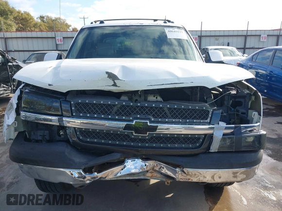 2005 Chevrolet Avalanche LS z VIN 3GNEC12Z45G252651, wystawiony jako IAAI lot #40645577 z przebiegiem 226 059 mil mil oraz . Historia ofert i sprzedaży dostępna na DreamBid. Obrazek 12.