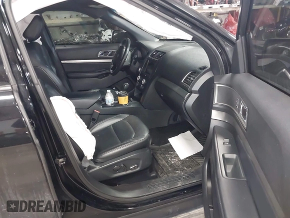 2018 Ford Explorer XLT with VIN 1FM5K8DH5JGB13221, listed as a IAAI auction lot 41458449 with Not Provided miles and . Bid and sale history available at DreamBid. Image 5.