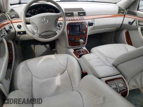 2002 Mercedes-Benz S-Class 4.3L with VIN WDBNG70J52A235556, listed as a Copart auction lot 51369375 with 201,655 mi miles and Salvage Title. Bid and sale history available at carsss.com. Image 8.