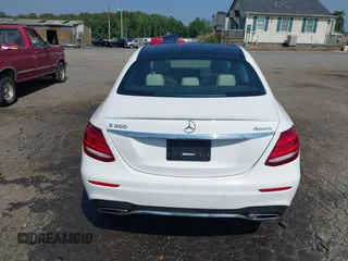 2018 Mercedes-Benz E 300 with VIN WDDZF4KB4JA370171, listed as a IAAI auction lot 42404611 with 92,944 mi miles and . Bid and sale history available at DreamBid. Image 17.