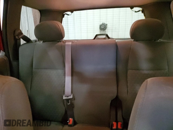 2007 Jeep Liberty Sport z VIN 1J4GL48KX7W705456, wystawiony jako Copart lot #53720655 z przebiegiem 218 385 mil mil oraz Tytuł czysty. Historia ofert i sprzedaży dostępna na DreamBid. Obrazek 10.