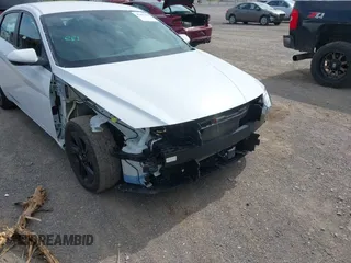 2022 Hyundai Elantra SEL z VIN 5NPLS4AG4NH081332, wystawiony jako IAAI lot #42307790 z przebiegiem 50 541 mil mil oraz . Historia ofert i sprzedaży dostępna na DreamBid. Obrazek 6.