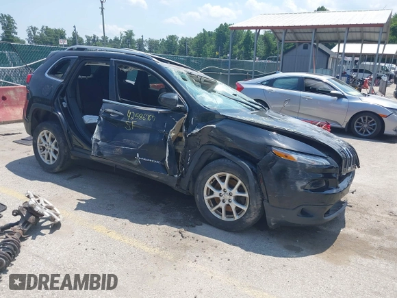 2017 Jeep Cherokee Latitude z VIN 1C4PJMCS1HW622700, wystawiony jako IAAI lot #42586767 z przebiegiem 174 832 mil mil oraz . Historia ofert i sprzedaży dostępna na DreamBid. Obrazek 1.