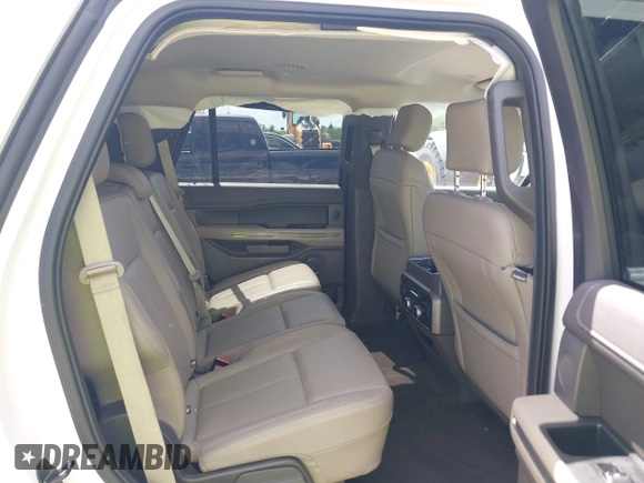 2019 Ford Expedition XLT z VIN 1FMJU1HT3KEA07331, wystawiony jako IAAI lot #42201946 z przebiegiem 100 990 mil mil oraz . Historia ofert i sprzedaży dostępna na DreamBid. Obrazek 8.